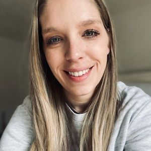 Meet your Posher, Anne